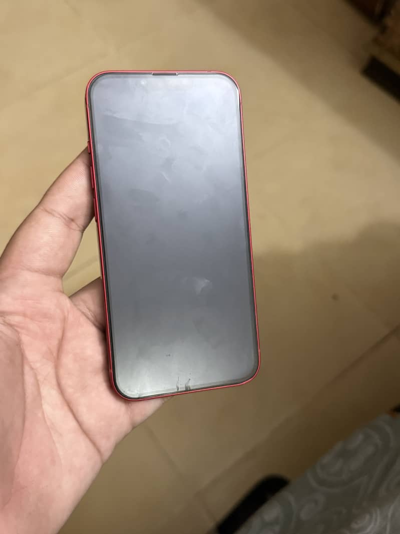 Apple iPhone 13 4