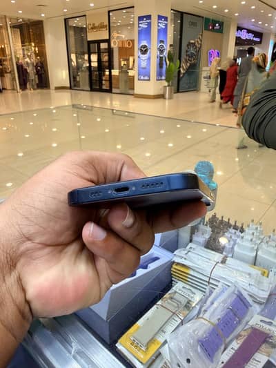 Apple iPhone 13 (128 GB) jv
