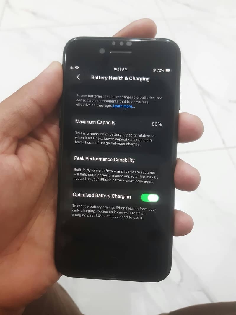 Apple iPhone SE 0