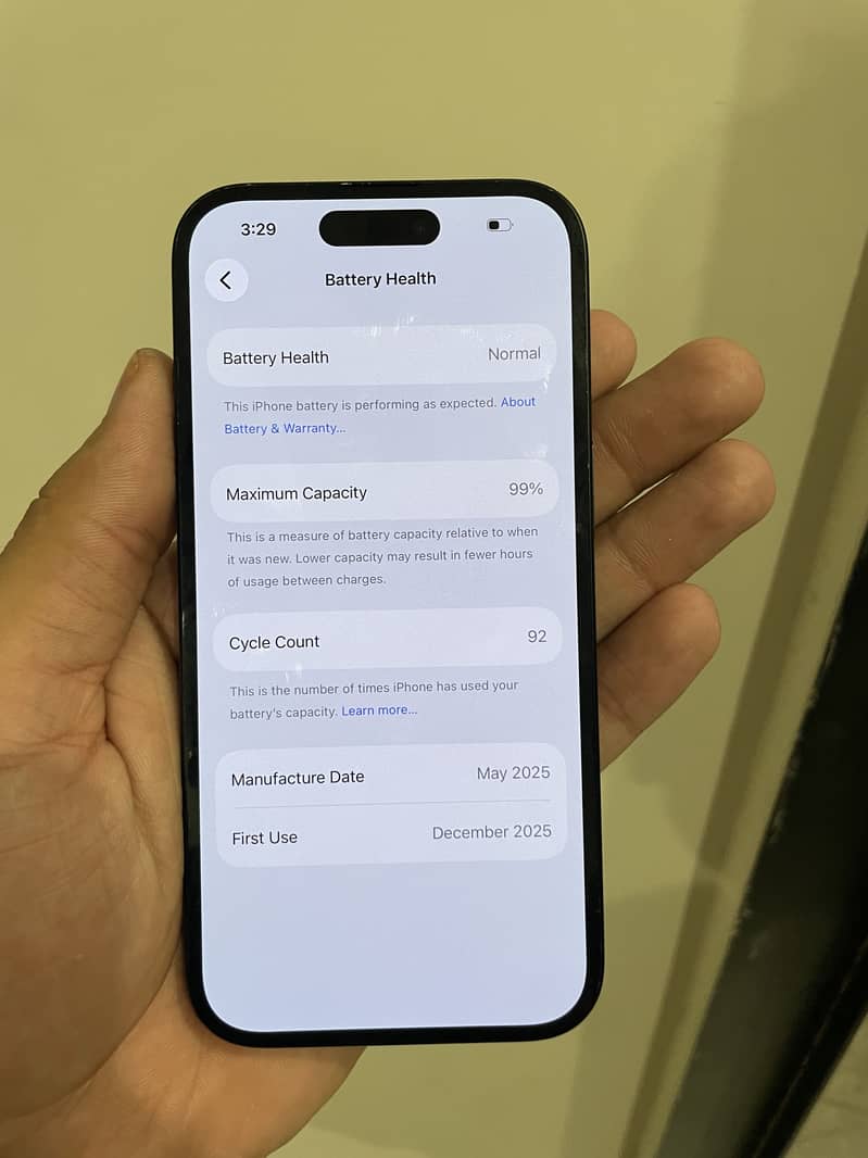 Apple iPhone 15 2