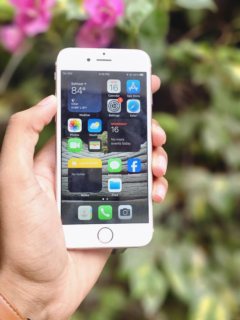 iPhone 6S 4