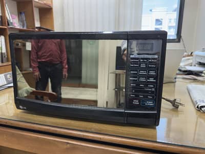 Microwave oven