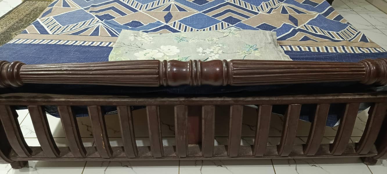 Complete Solid Wood Bedset with Dressing Table 2