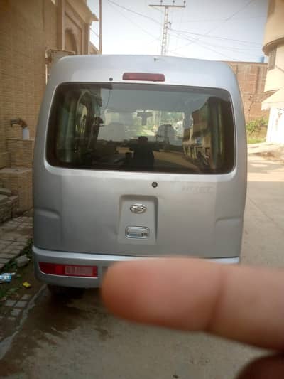 Daihatsu Hijet 2015