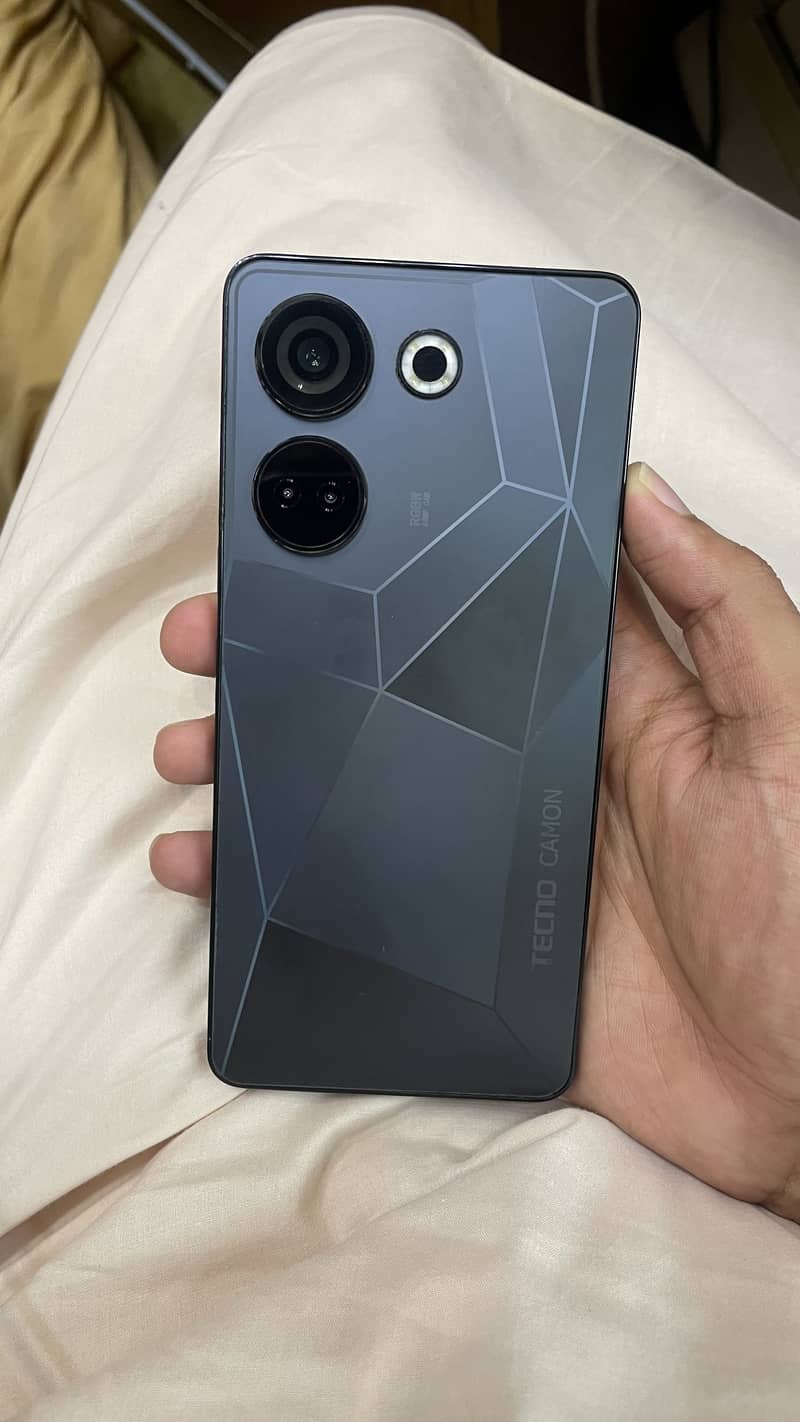 Tecno CAMON 20 5