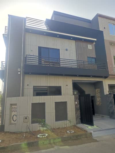 4 Bedroom House With 1 Marla Extra Corner For Sale in Al Kabir Town