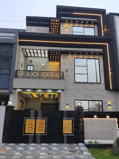 05-Marla Brand New House For Sale Near To Park