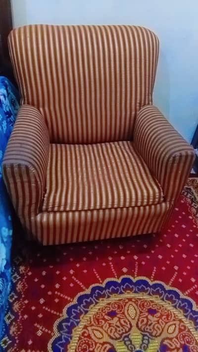 Premium 5-Seater sofa Set –**Available for Sale –