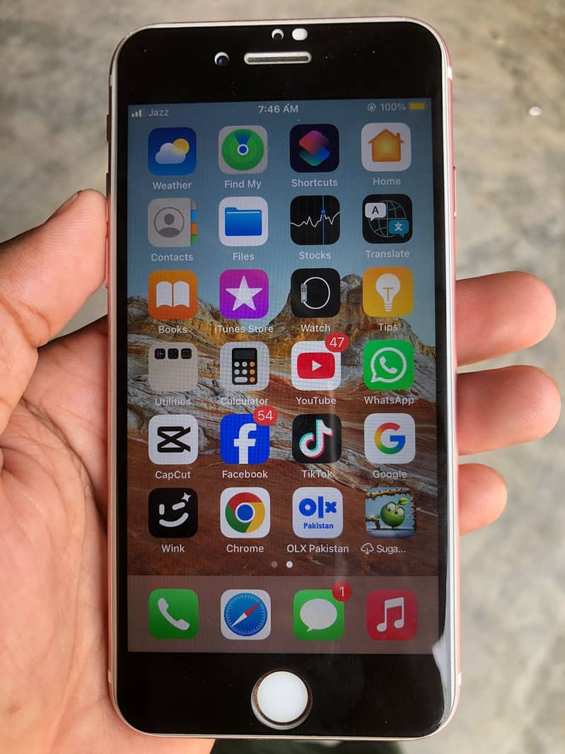 Apple iPhone 7 2