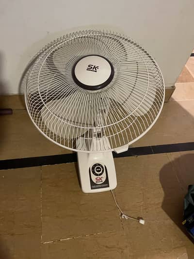 Bracket fan 5k, ceiling fan 5k each