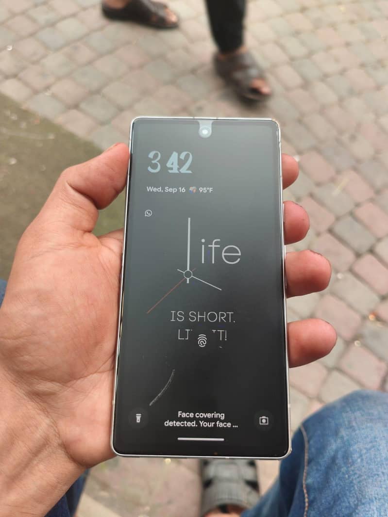 Google Pixel 7a 1