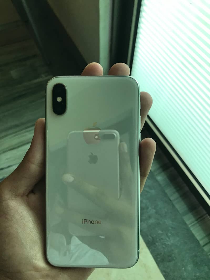 Apple iPhone X 2