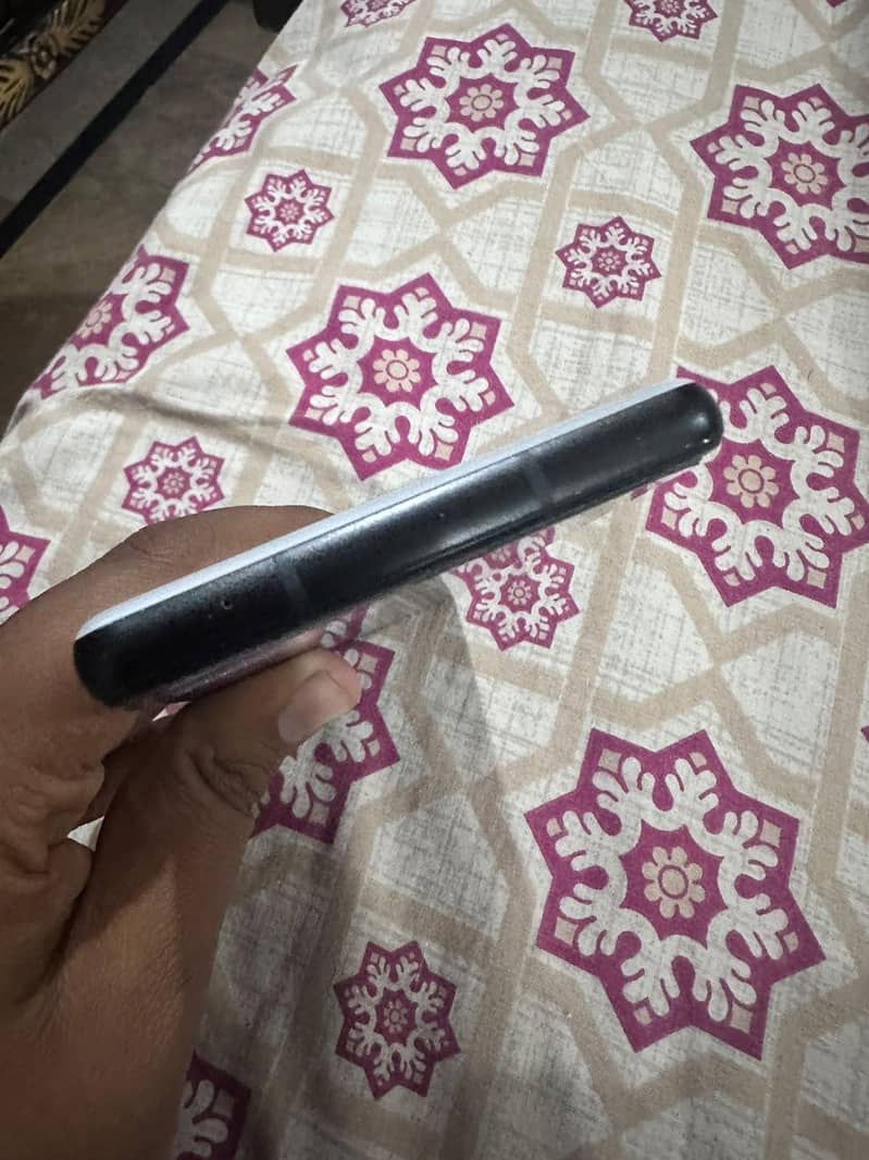 Google Pixel 6a 3