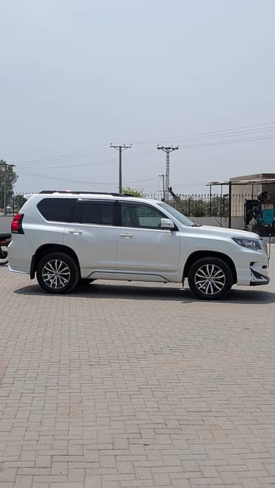 Toyota Land Cruiser 2018