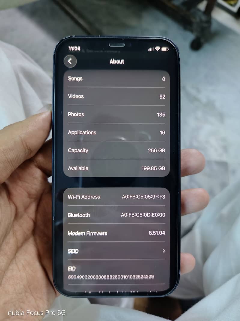 Apple iPhone 12 6