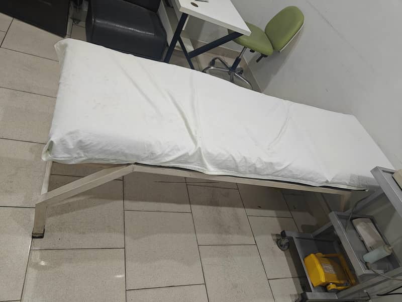 patient  couch 1