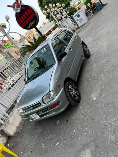 Daihatsu Cuore 2012