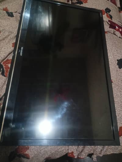 sharp Aquos 32 inch led tv 45watt