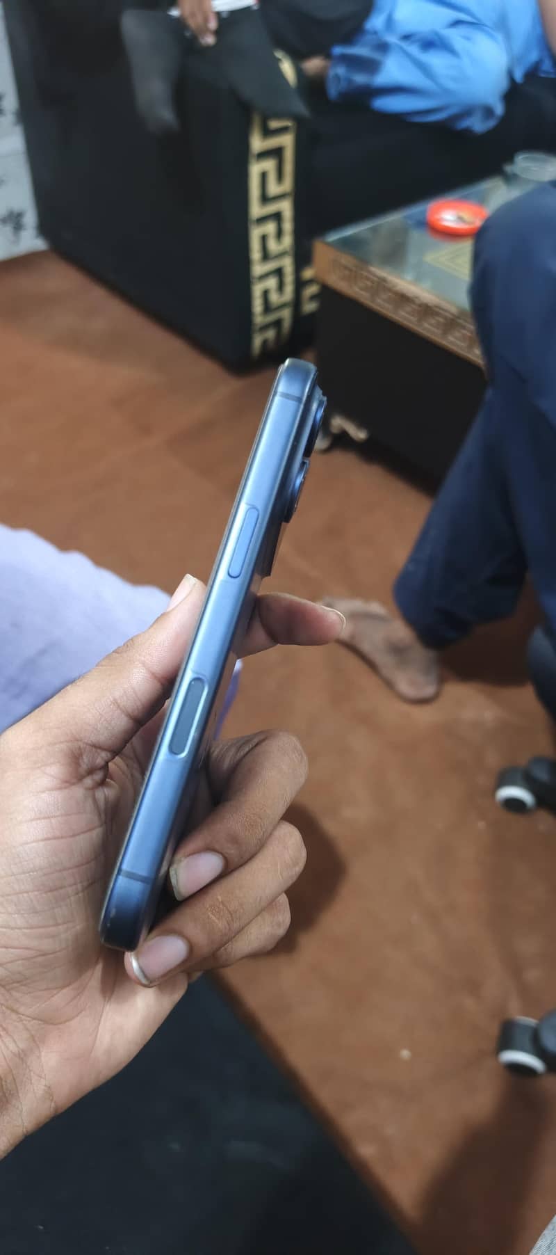 Apple iPhone 17 Pro 1
