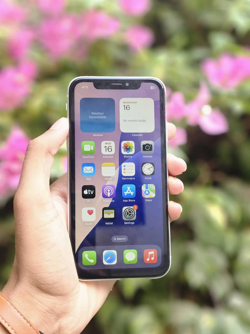 iPhone XR 4
