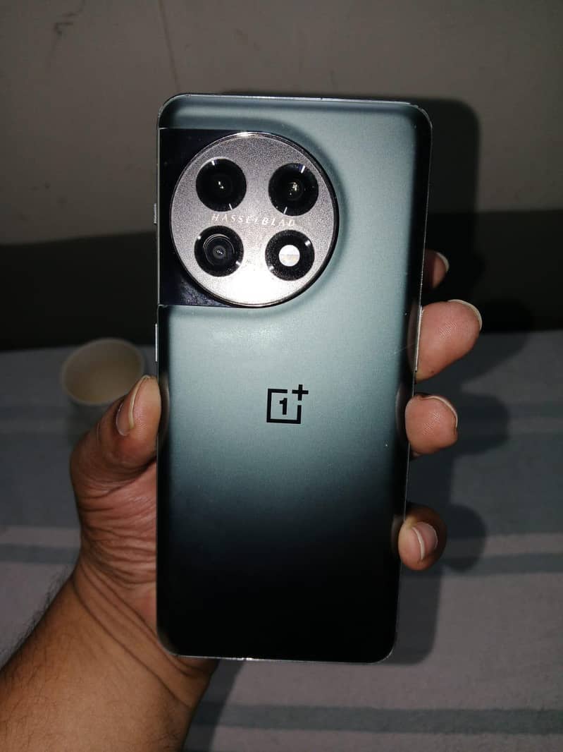One Plus 11 0