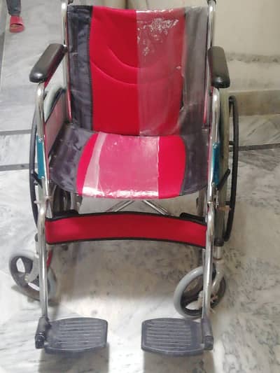 wheal Chair bilkul new ha kuch din use hui hai