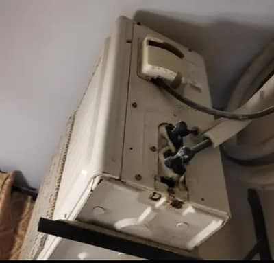 Kenwood 1.5 Ton AC normal