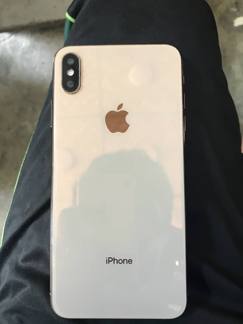 Apple iPhone XS Max 0