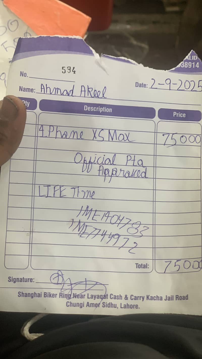Apple iPhone XS Max 4