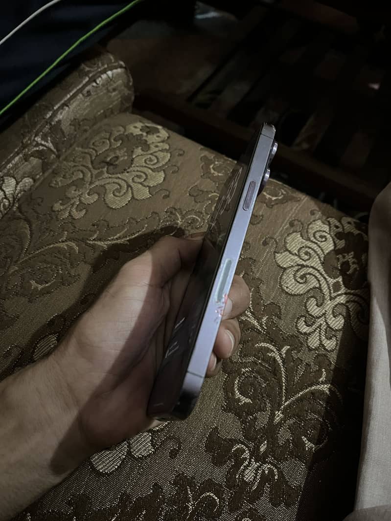 iphone 14pro max 3