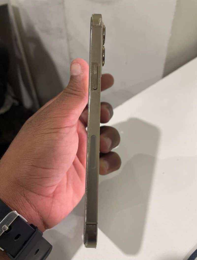 Apple iPhone 12 Pro Max 7