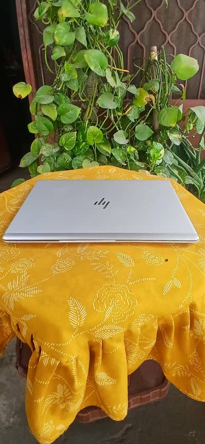 HP AMD RYZEN 5 PRO 3500U|8GB|256GB|2GB Dedicated Graphics Card