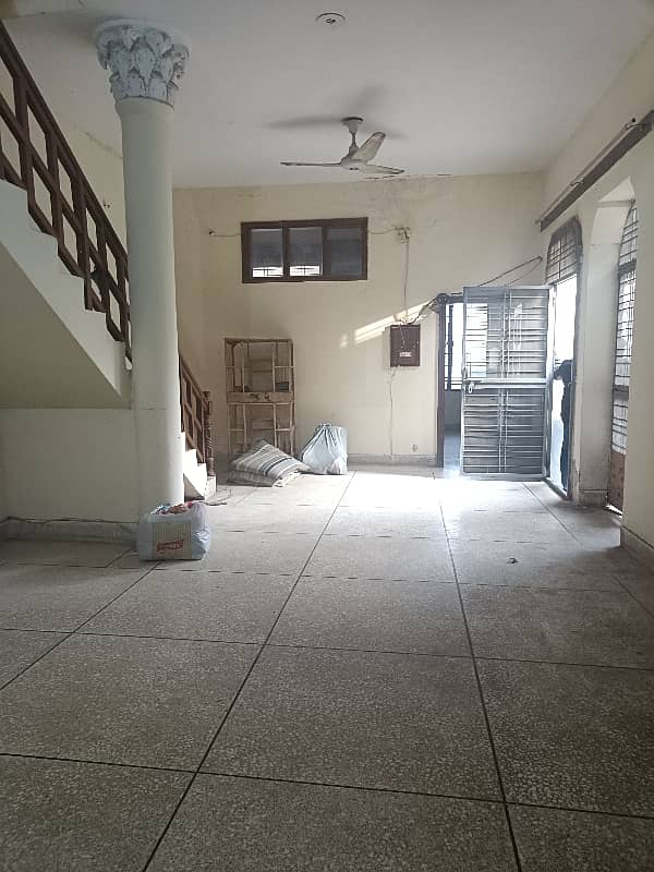 Upper Portion Available For Rent 3