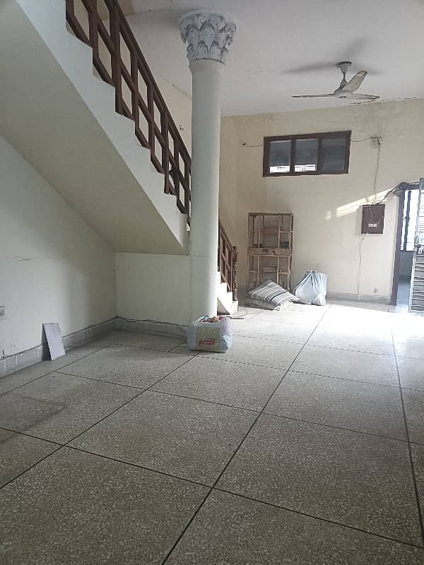 Upper Portion Available For Rent 10
