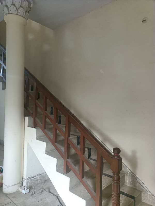Upper Portion Available For Rent 11