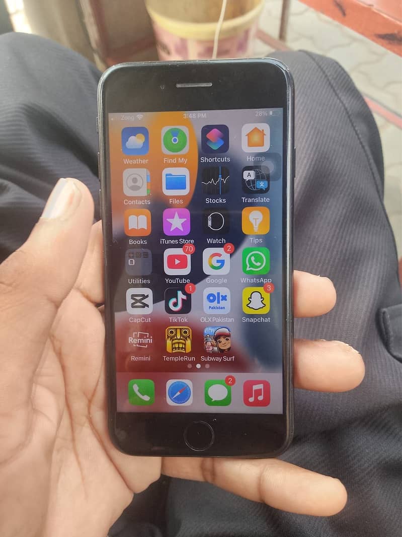 Apple iPhone 7 6