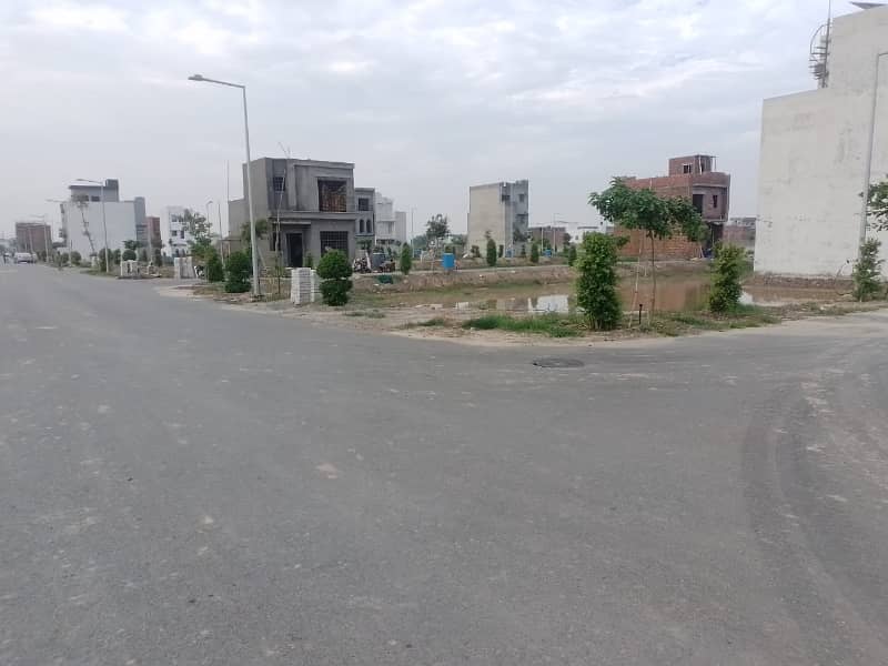 Installment Plot Available For Sale 37