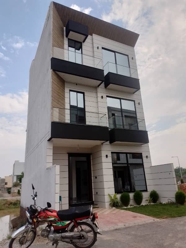 Installment Plot Available For Sale 38