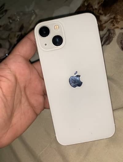 Apple iPhone 13