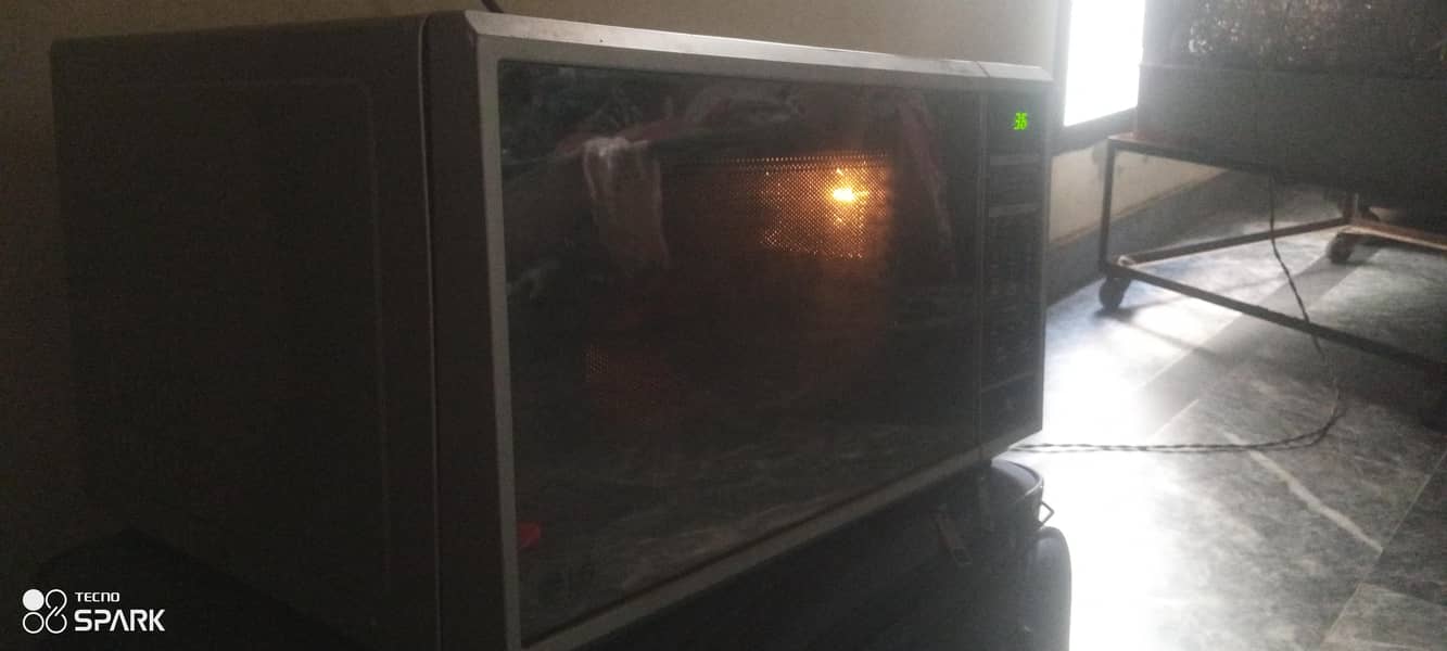 microwave 2