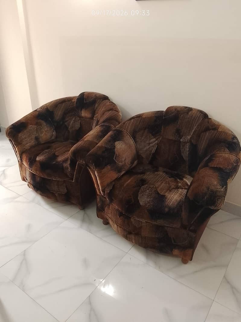 2 sofa 0