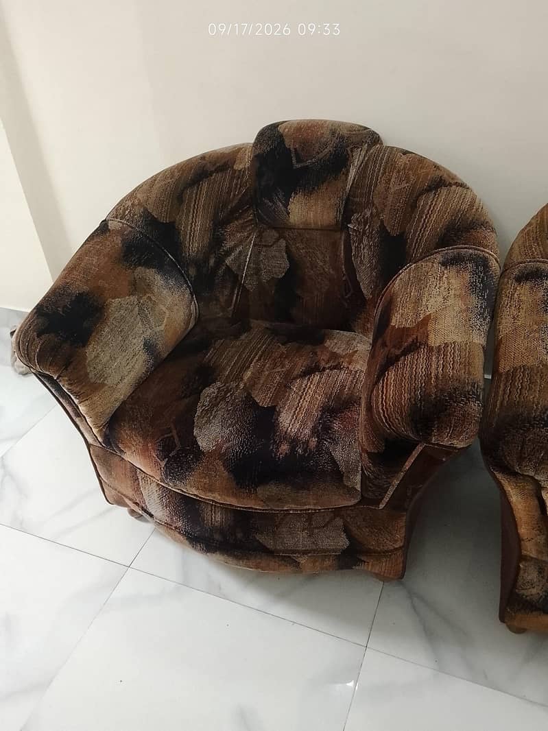2 sofa 3