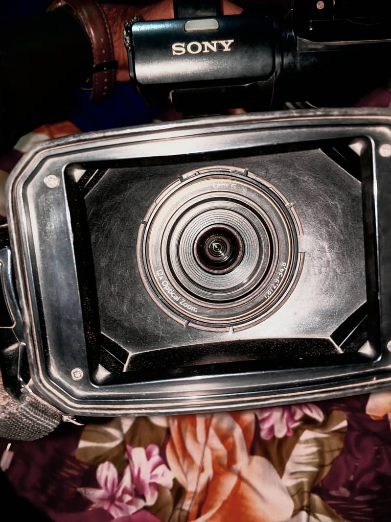Sony 1500 2
