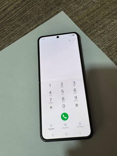 Samsung Mobile Z Flip 4