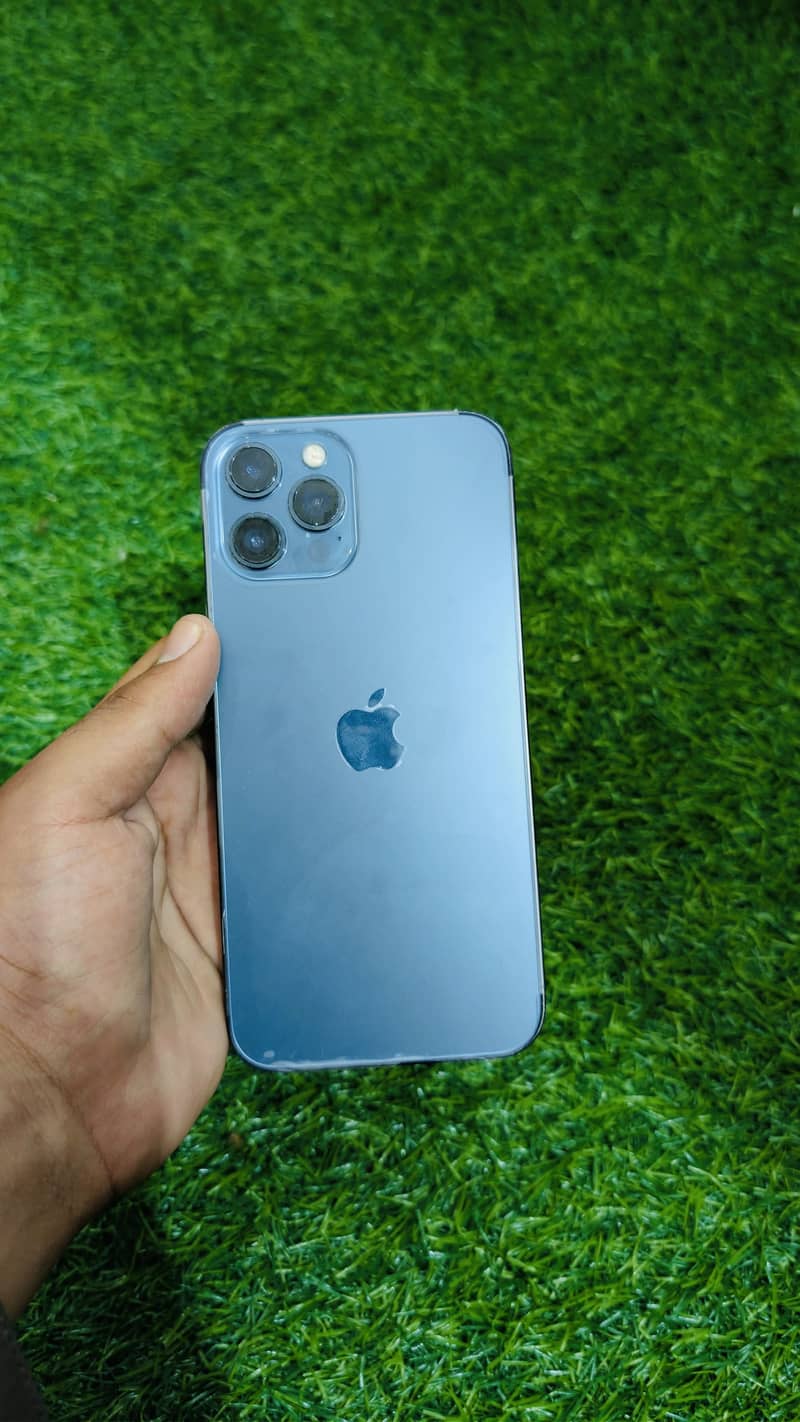 Apple iPhone 12 Pro Max 1