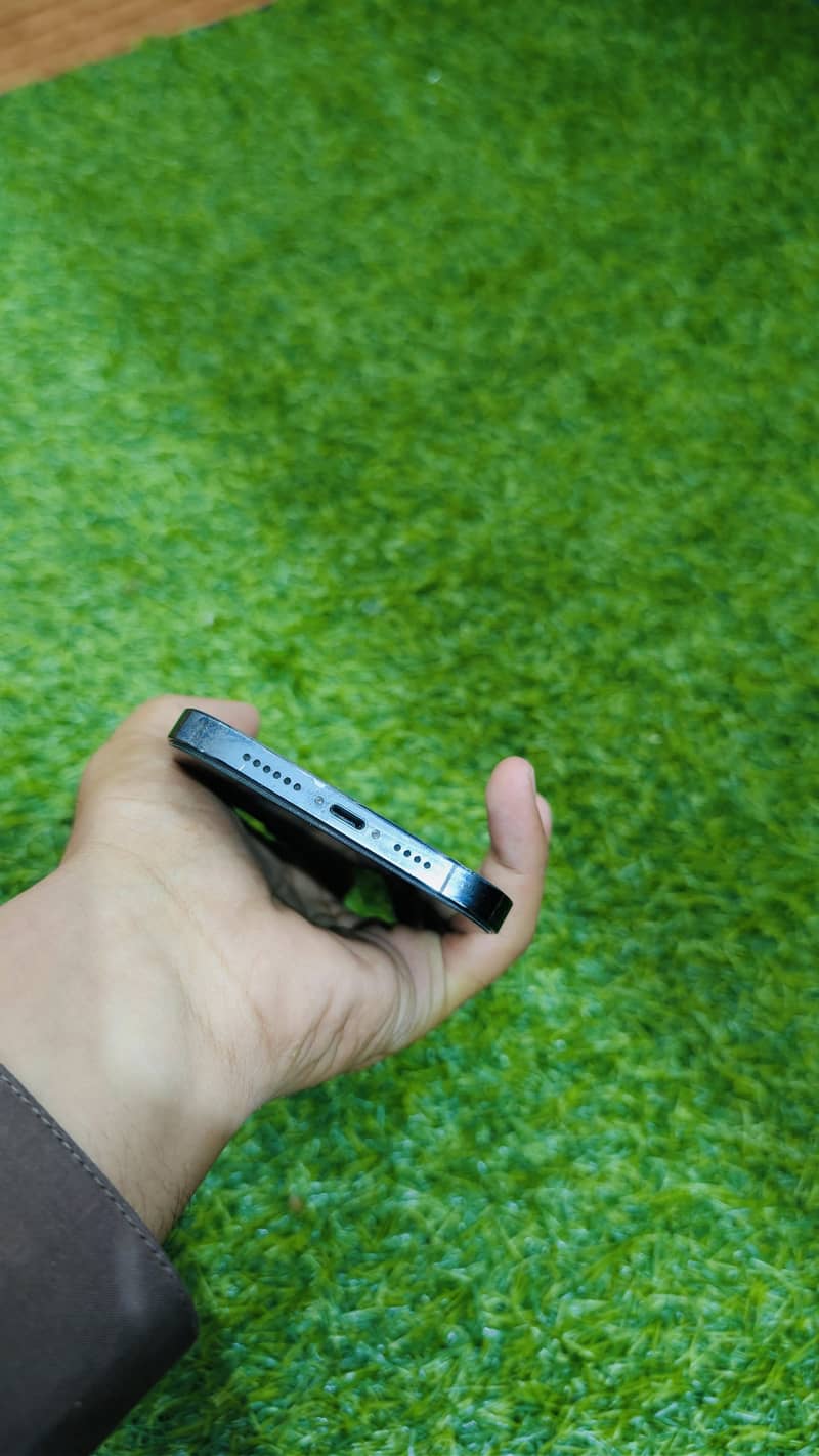 Apple iPhone 12 Pro Max 5