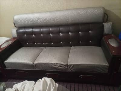 Steel Rood Sofa Set