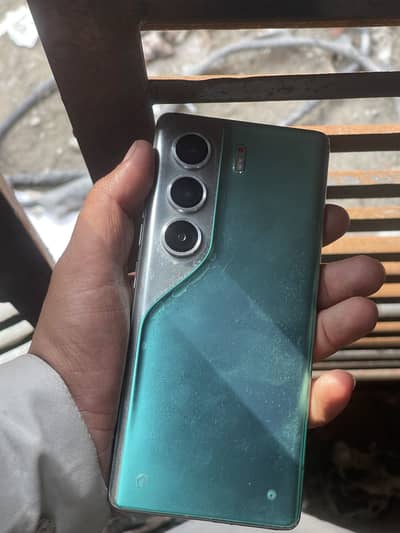 Tecno CAMON 40 Pro