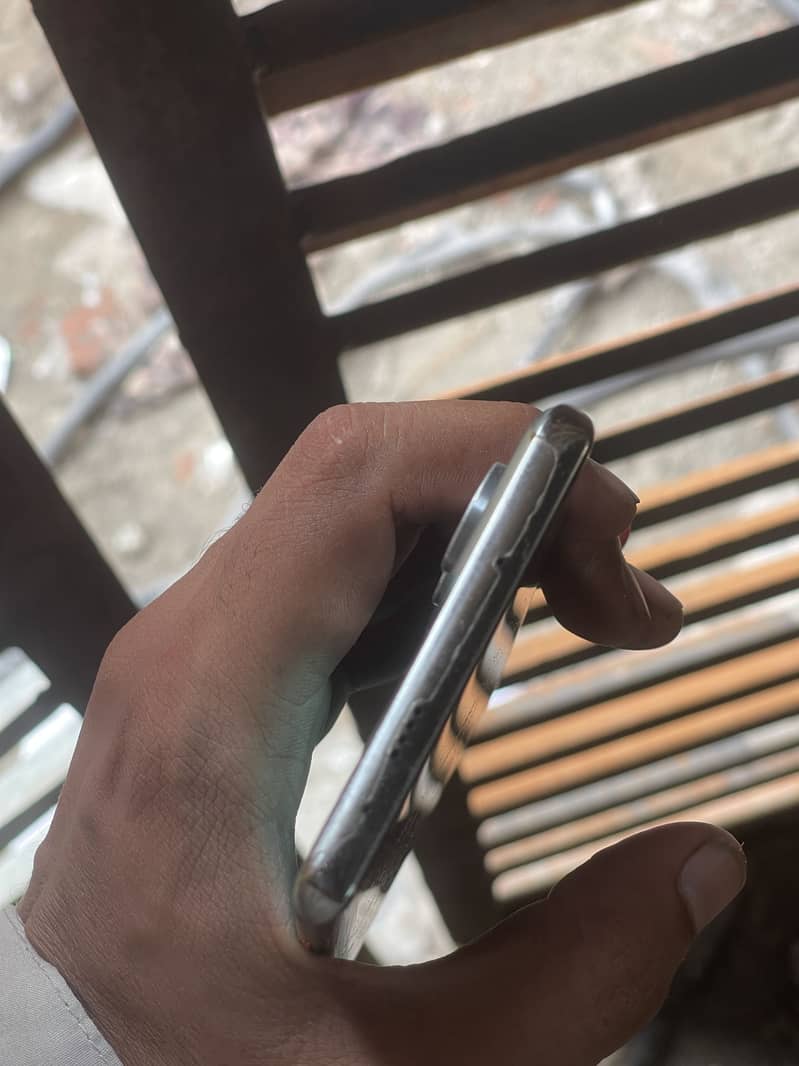 Tecno CAMON 40 Pro 3