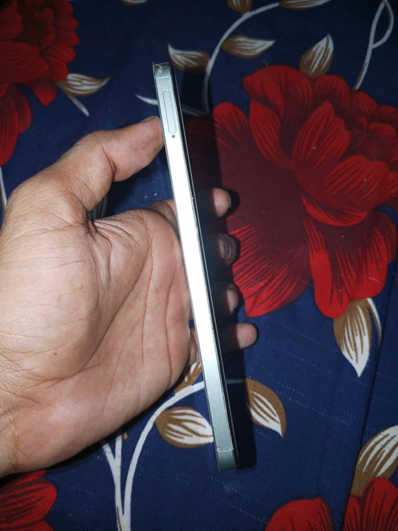 Realme Note 60x 9